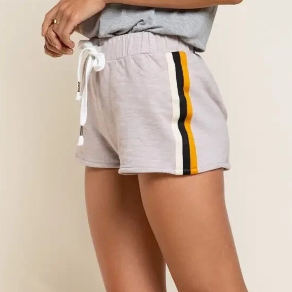 POL Lounge Shorts Women Small Pink Stripe Drawstring Casual Athleisure Retro NEW